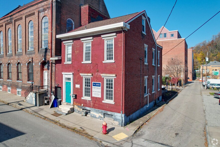 More Photos Of 1000 Madison Ave, Pittsburgh Religious Facility For Sale