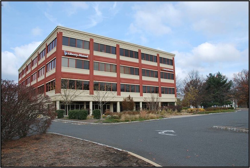 More Photos Of 303 W Main St, Freehold Office For Lease