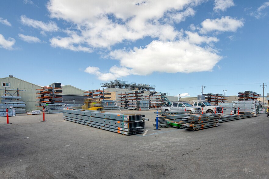 More Photos Of 3600 3rd St, San Francisco Warehouse For Lease