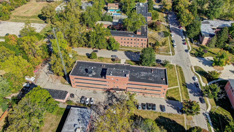 Primary Photo Of 150 E South College St, Yellow Springs Research And Development For Sale