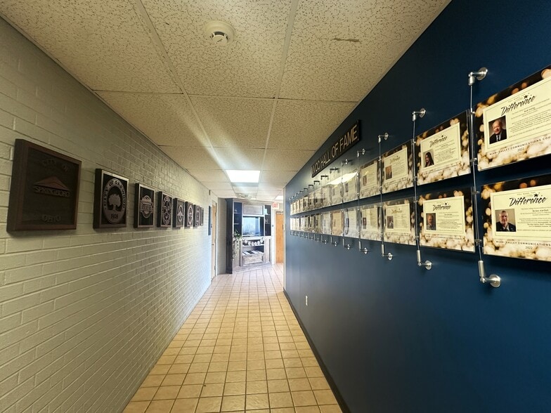 More Photos Of 1195 E Alex-Bell Rd, Centerville Office For Sale