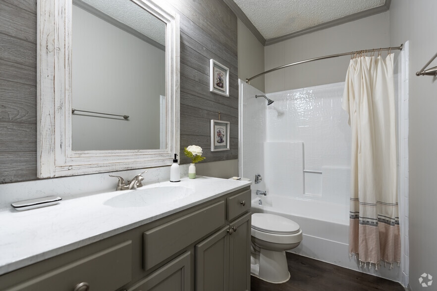 More Photos Of 4271 Altoona Dr, Dallas Apartments For Sale