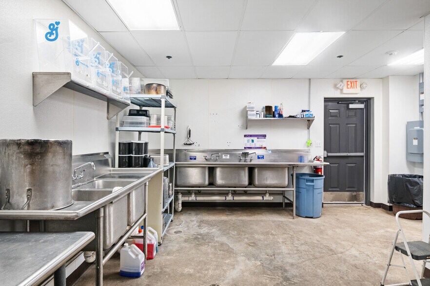 More Photos Of 4100 Adventure Base Rd, Radford Specialty For Sale