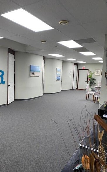 More Photos Of 310 FM 517 W rd, Dickinson Office For Sale