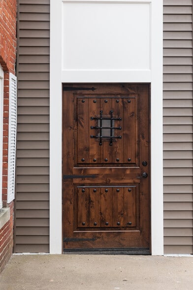 More Photos Of 30 E Main St, Webster Storefront Retail Residential For Lease