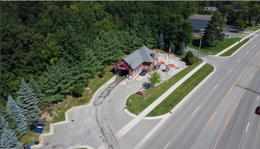 Primary Photo Of 5250 S Old US-23 Hwy, Brighton Carwash For Sale