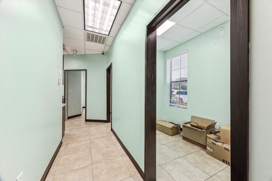 More Photos Of 360 E Medical Center Blvd, Webster Medical For Sale
