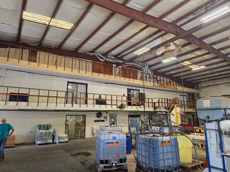 More Photos Of 9646 Highway 20 W, Freeport Distribution For Sale