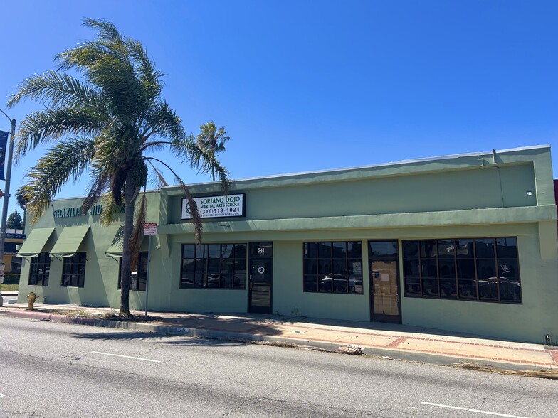 Primary Photo Of 245 N Gaffey St, San Pedro Storefront For Lease