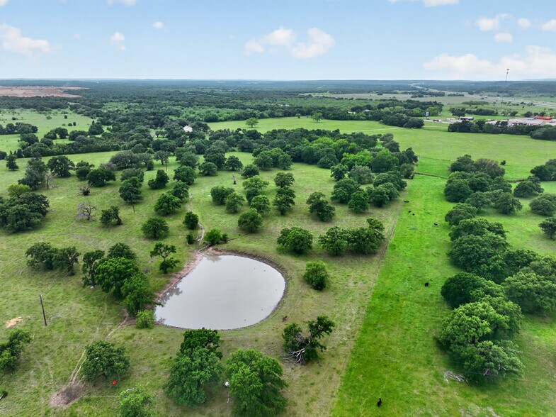 More Photos Of 14145 US-281, Santo Specialty For Sale