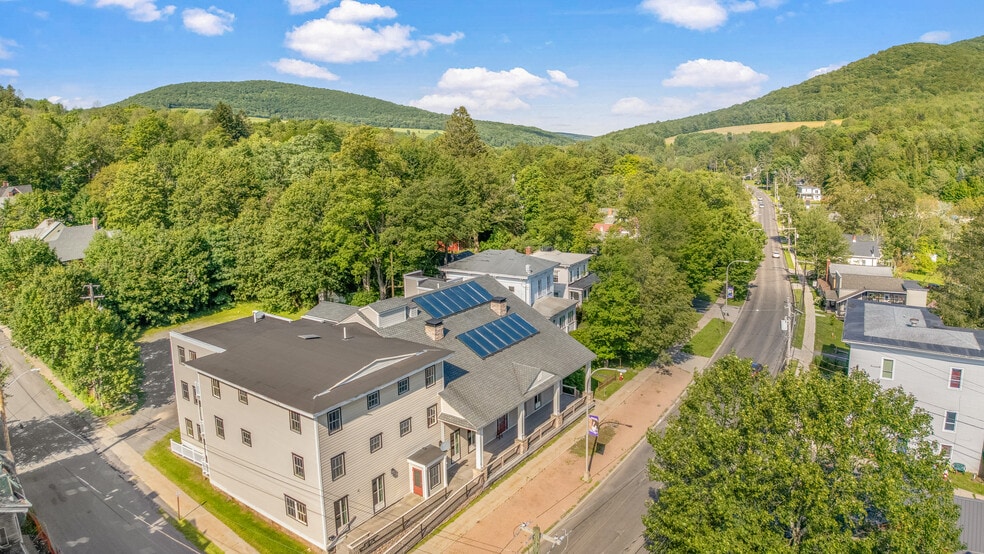 More Photos Of 56 Main St, Stamford Hotel For Sale