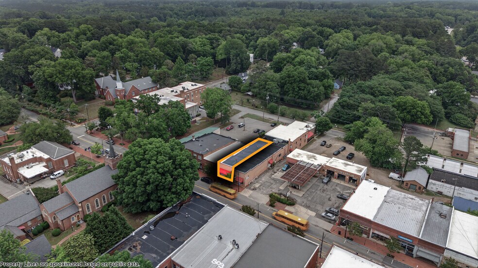 More Photos Of 126 N Main St, Warrenton Medical For Lease