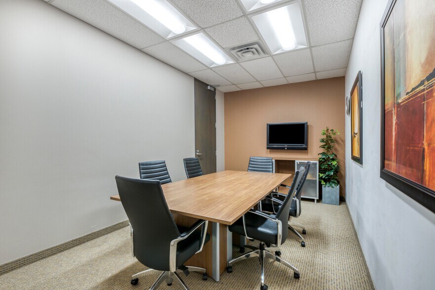 More Photos Of 3660 Midland Av, Toronto Office For Lease