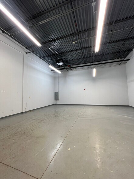 More Photos Of 1281 Humbracht Cir, Bartlett Warehouse For Sale