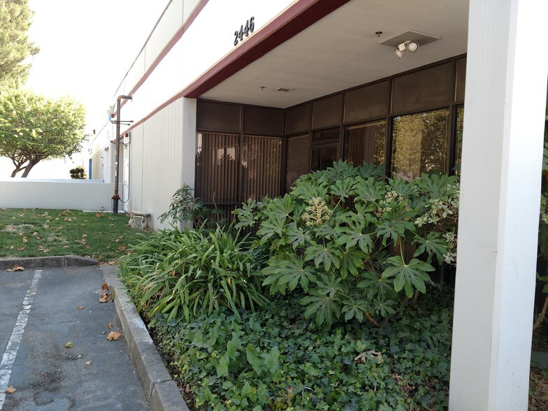 More Photos Of 2446 Pratt Ave, Hayward Warehouse For Sale