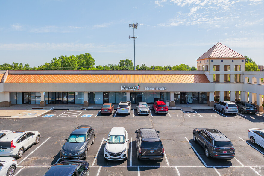 More Photos Of 4401 W Memorial Rd, Oklahoma City General Retail For Lease