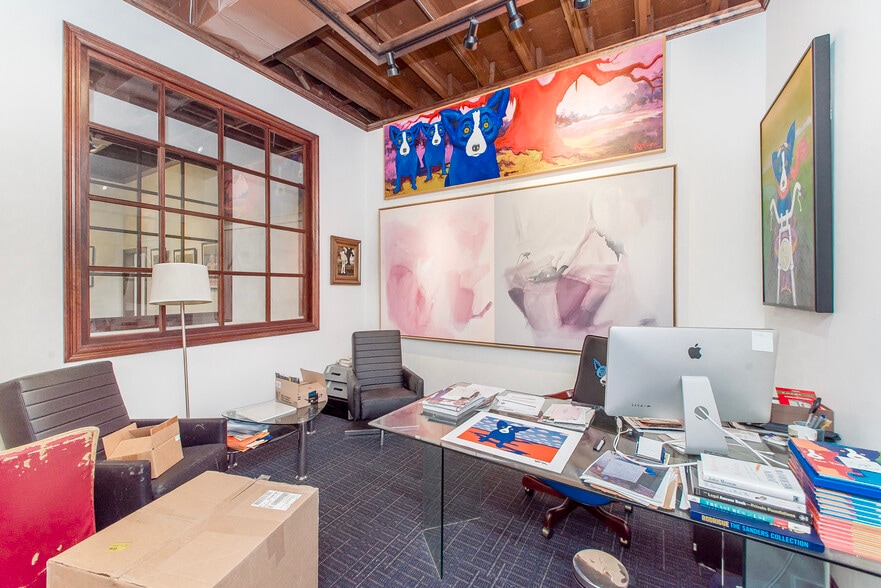 More Photos Of 747 Magazine St, New Orleans Office For Sale