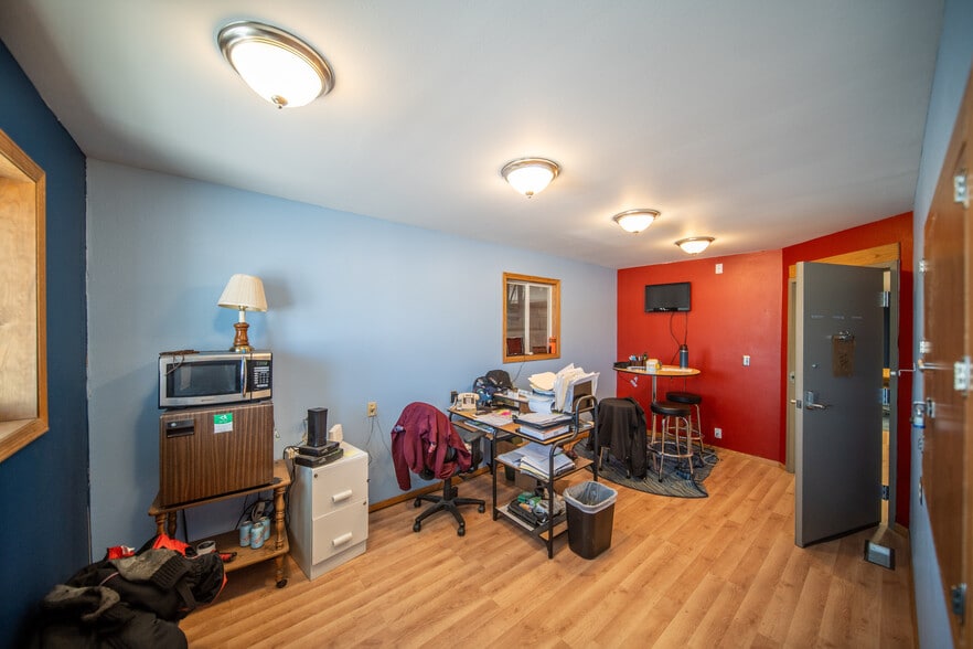 More Photos Of 7447 Dresser Dr NE, Rochester Refrigeration Cold Storage For Sale