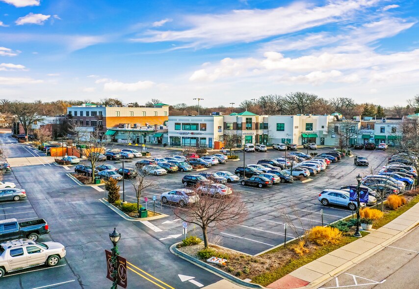 More Photos Of 1310-1348 Shermer Rd, Northbrook General Retail For Lease