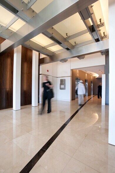 More Photos Of 5225 Wisconsin Ave NW, Washington Medical For Lease