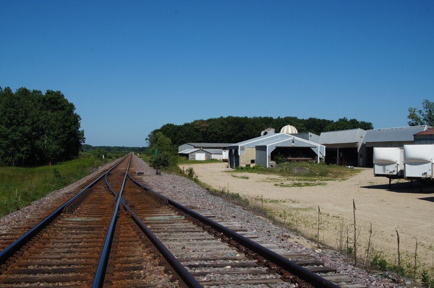 Primary Photo Of N2885 County Road F, Montello Warehouse For Lease