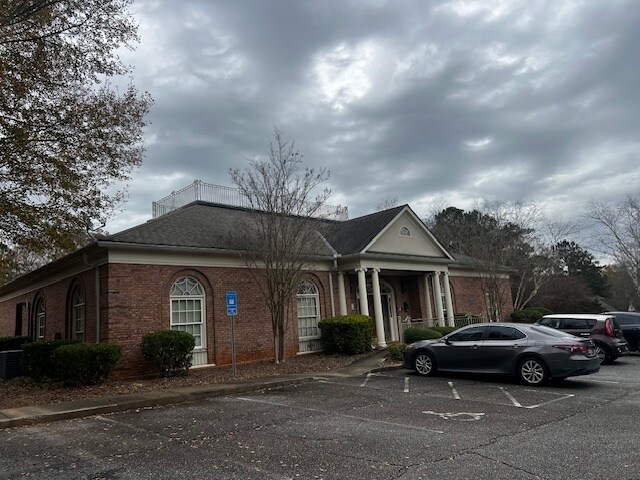 More Photos Of 2421 Brookstone Centre Pky, Columbus Medical For Sale