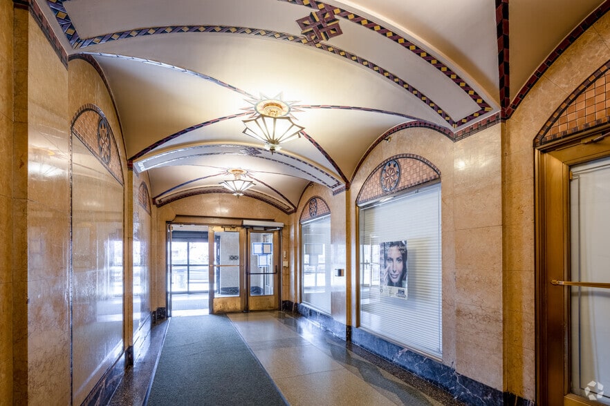More Photos Of 20 S Broadway, Yonkers Office For Lease