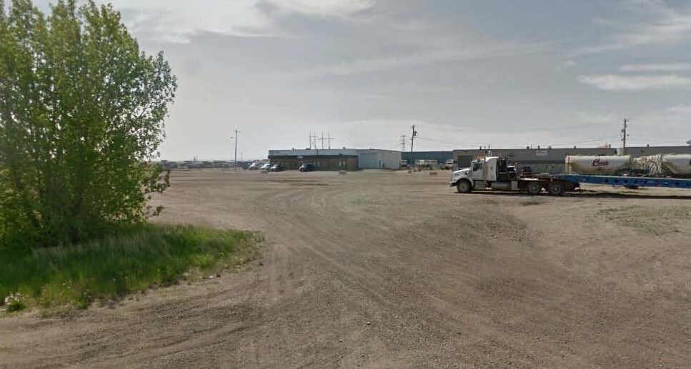 Primary Photo Of 1525 Brier Park Rd NW, Medicine Hat Land For Sale