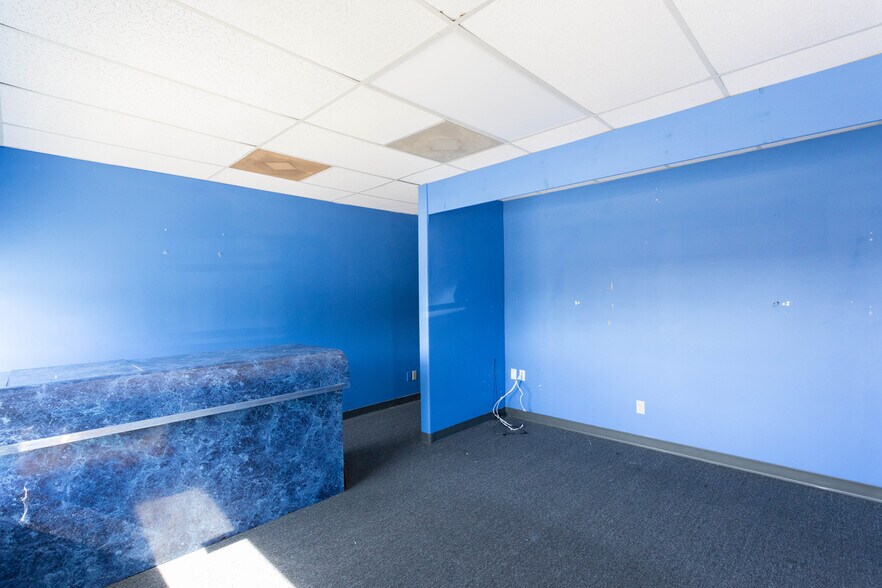 More Photos Of 3690 E Bay Dr, Largo Unknown For Lease