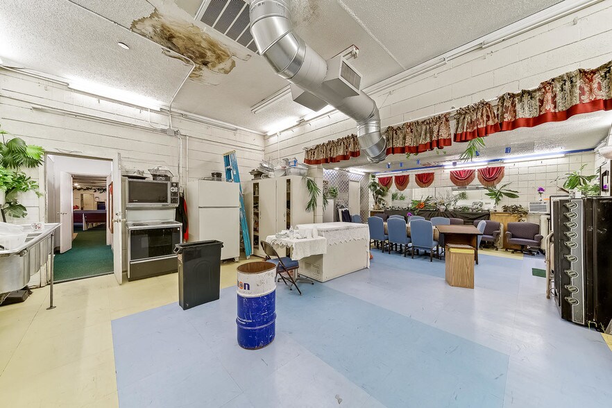 More Photos Of 1311 W Owens Ave, Las Vegas Religious Facility For Sale