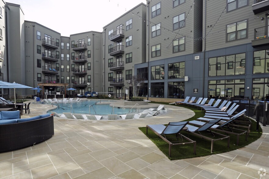 More Photos Of 114 Earle St, Clemson Apartments For Lease