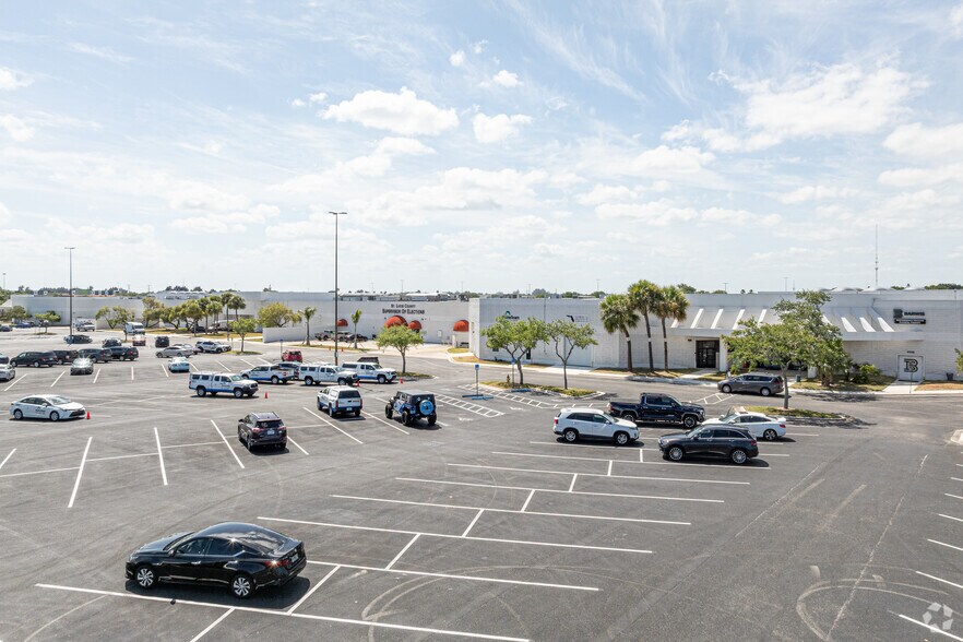 Primary Photo Of 4100-4300 Okeechobee Rd, Fort Pierce Light Distribution For Lease