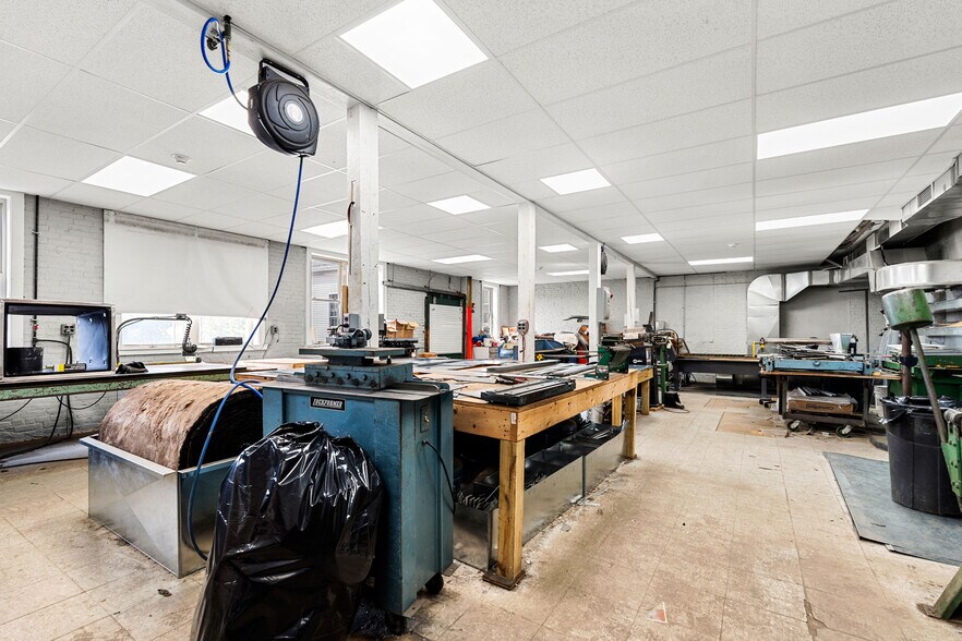 More Photos Of 205 River St, Haverhill Warehouse For Sale