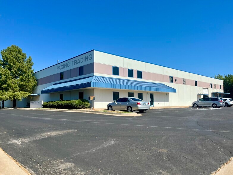 Primary Photo Of 1200 S Fretz Ave, Edmond Warehouse For Lease