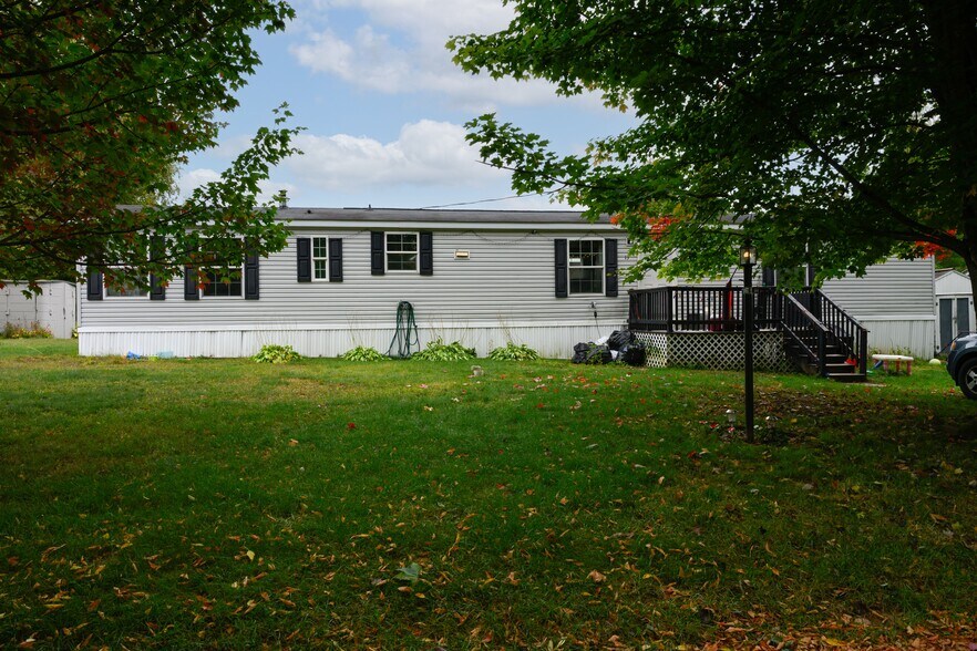 More Photos Of 53 Banker Rd, Morrisonville Manufactured Housing Mobile Home Park For Sale