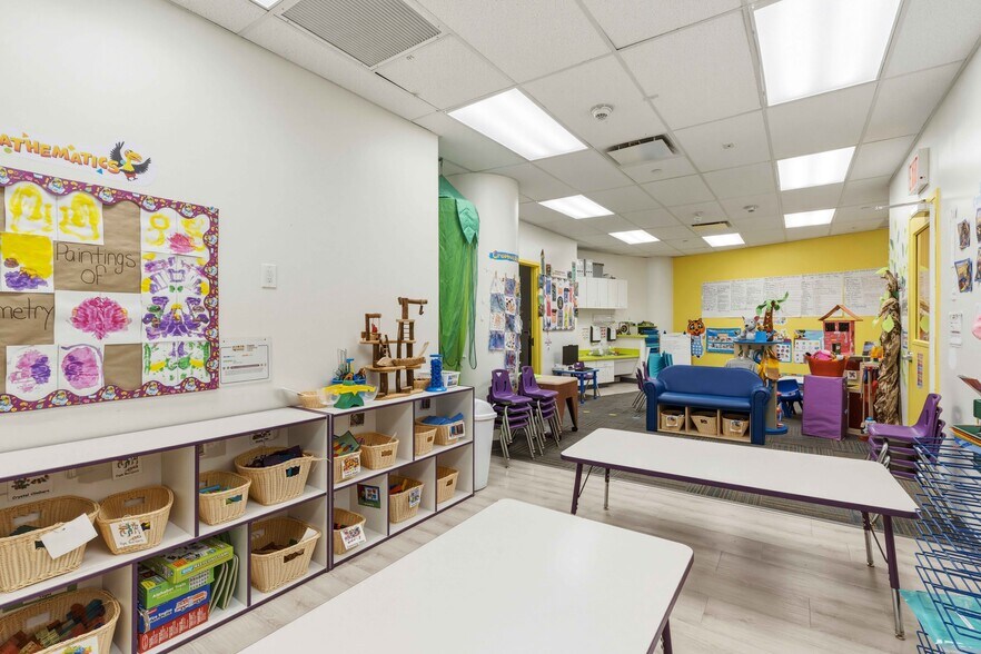 More Photos Of 2728 Thomson Ave, Long Island City Apartments For Sale