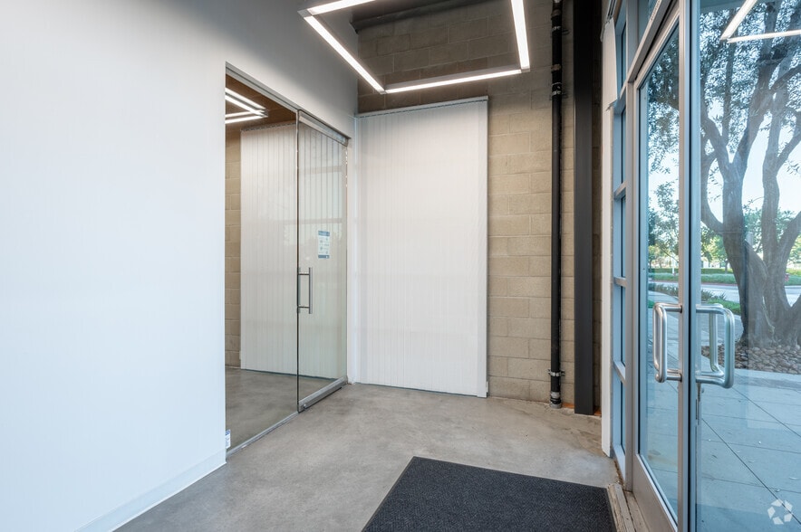 More Photos Of 8961 Research Dr, Irvine Office For Sale