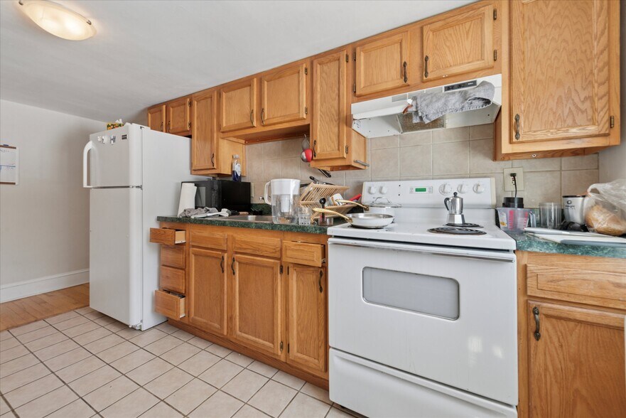 More Photos Of 20 S Village Ave, Exton Apartments For Sale