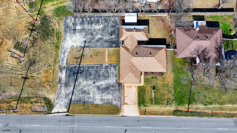 Primary Photo Of 2810 S 27th St, Abilene Office For Sale