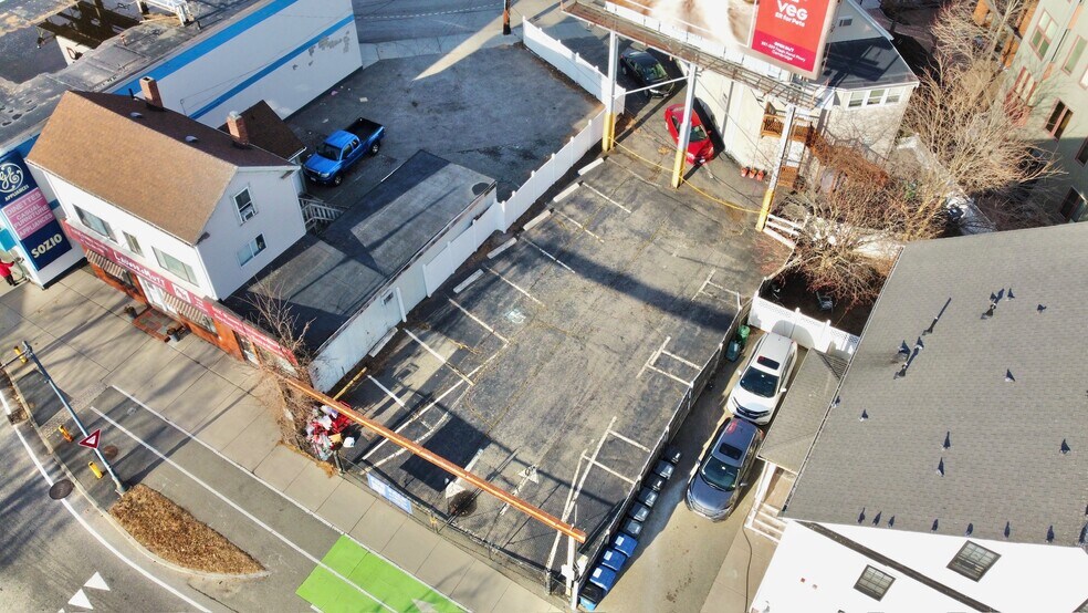 More Photos Of , Cambridge Unknown For Sale