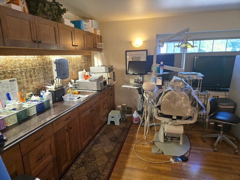 More Photos Of 200-204 N Harrison St, Princeton Medical For Sale
