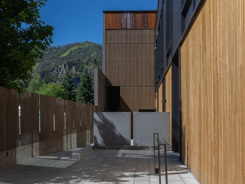 More Photos Of 100 4th W st, Ketchum Apartments For Sale