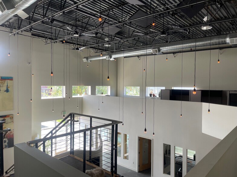 More Photos Of 383-385 N 700 W, North Salt Lake Warehouse For Sale