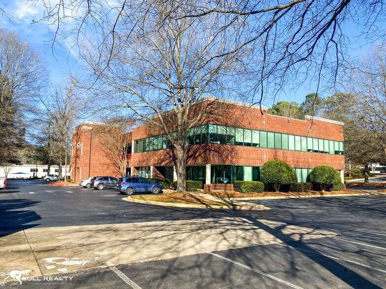 More Photos Of 1925 Vaughn Rd NW, Kennesaw Office For Lease