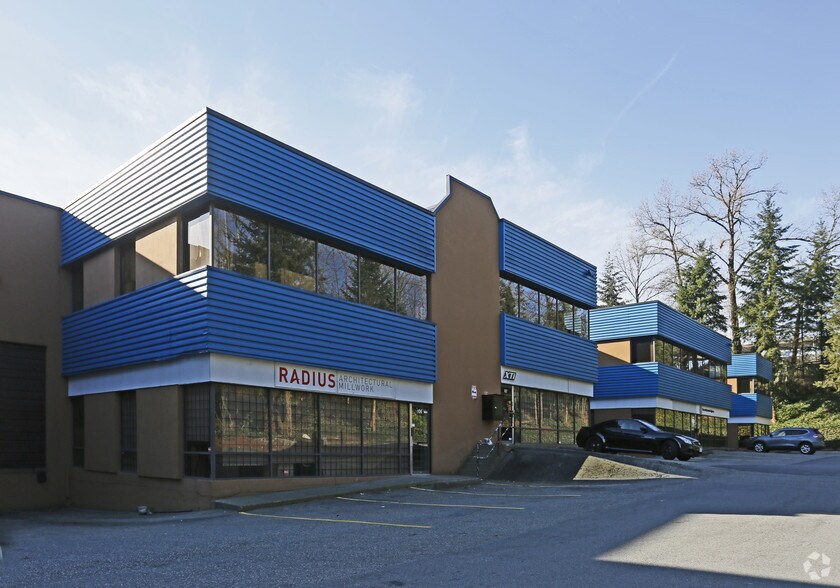 More Photos Of 8575 Government St, Burnaby Warehouse For Lease