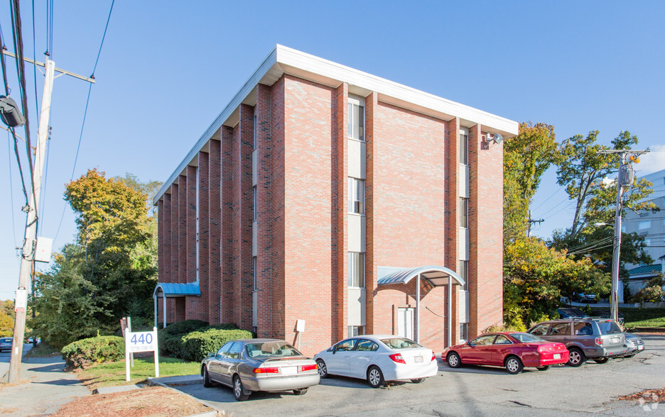 Primary Photo Of 440 Totten Pond Rd, Waltham Office For Lease