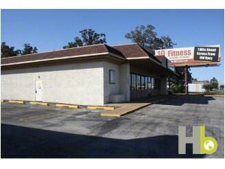 More Photos Of 2213 S Caraway Rd, Jonesboro Restaurant For Lease