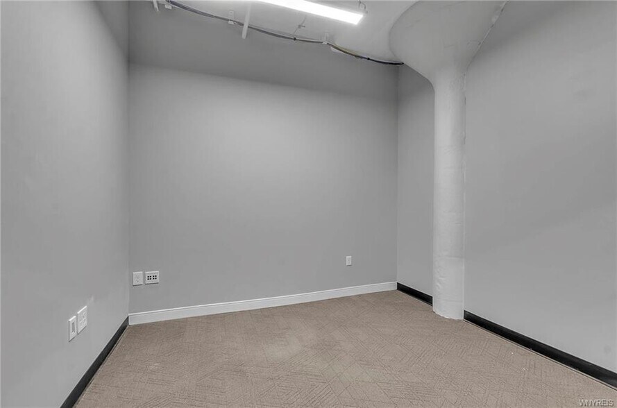 More Photos Of 79 Perry St, Buffalo Loft Creative Space For Lease