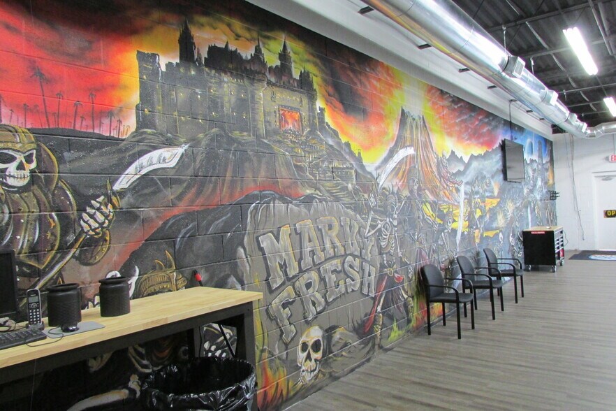 More Photos Of 7464-7472 Tyler Blvd, Mentor Flex For Lease