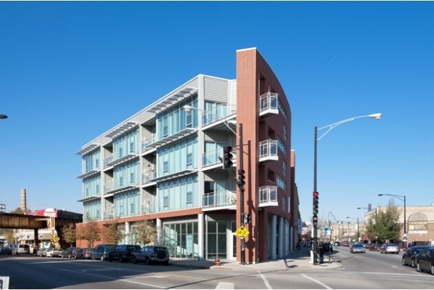 More Photos Of 2000 N Milwaukee Ave, Chicago Apartments For Lease
